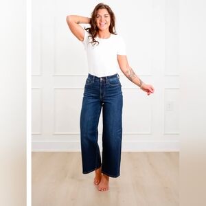 Judy Blue Jeans Women's 16W Wide Crop Leg Dark Wash